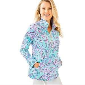 Lilly Pulitzer popover “Under The Moon” print